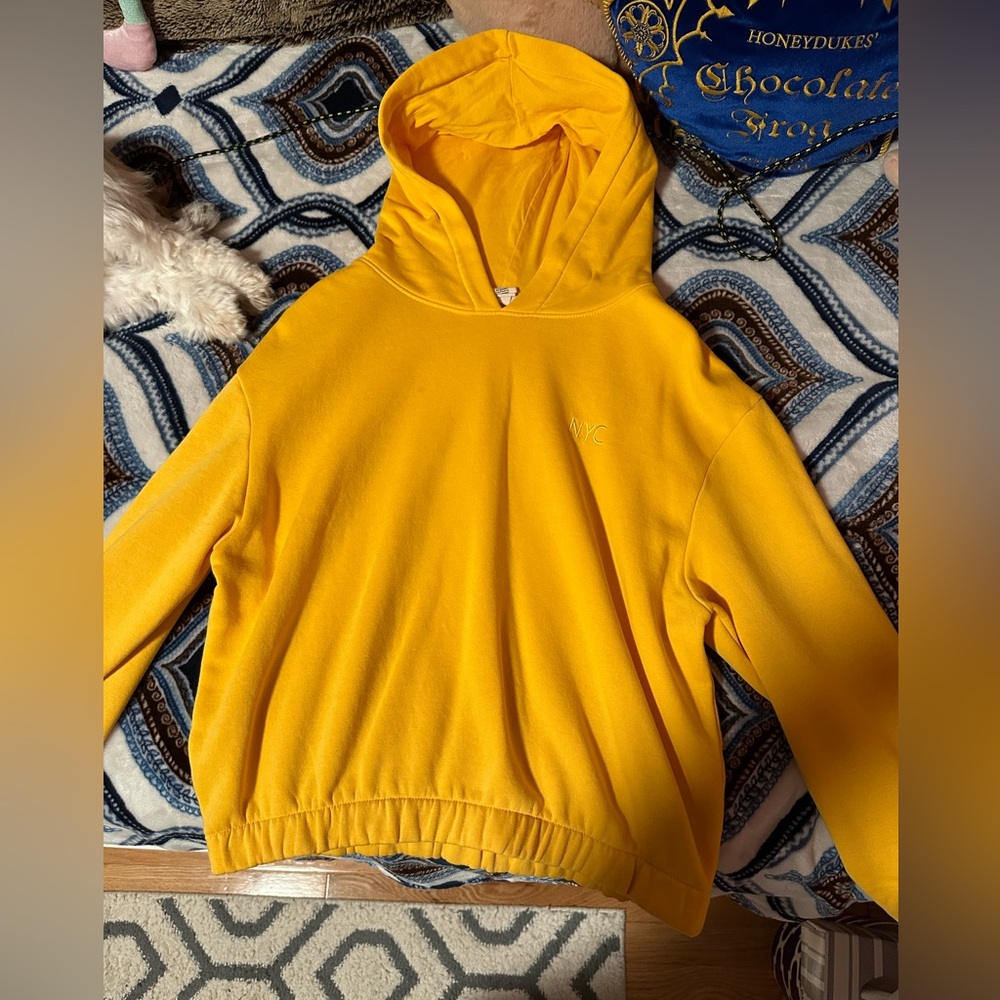 H&M Girls Size 16/18 (12-14Y) Mustard yellow NYC Hoodie